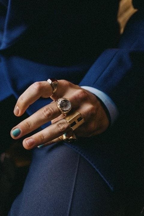 53309382733eb7d228c045e1cb56f354