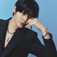 fbb3a5aa4b90ef8ebf0e0ba0c3ce4db7 